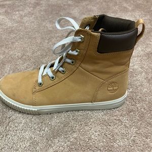 Women’s Timberland boots